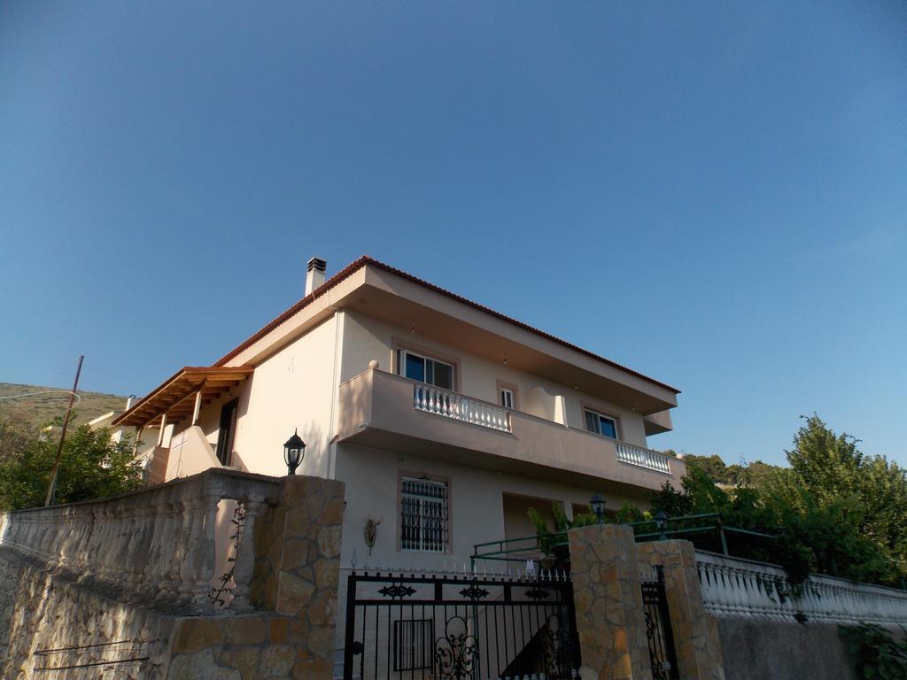 Guest house Vila Bega Saranda Extérieur photo
