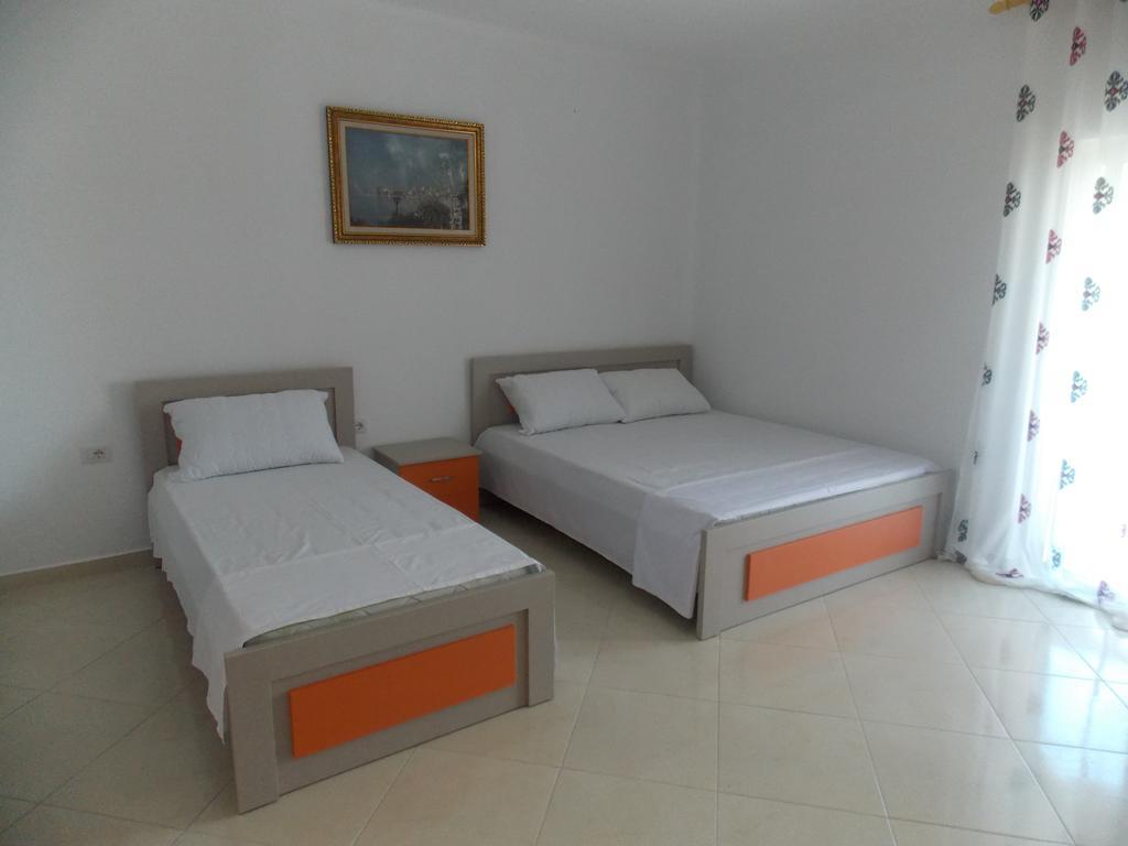 Guest house Vila Bega Saranda Extérieur photo