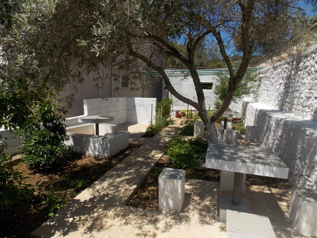 Guest house Vila Bega Saranda Extérieur photo